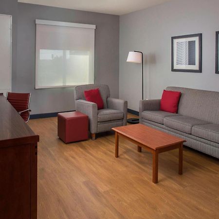 Four Points By Sheraton Houston Hobby Airport מראה חיצוני תמונה