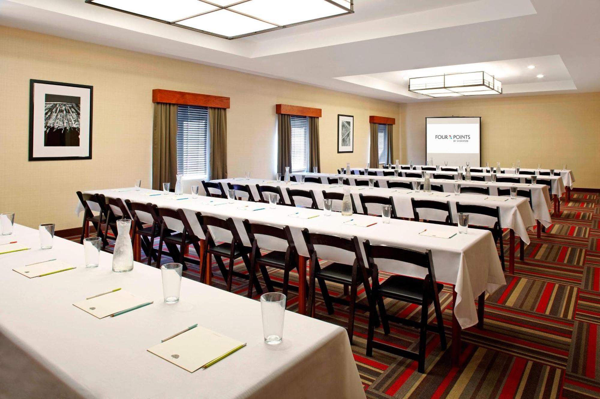 Four Points By Sheraton Houston Hobby Airport מראה חיצוני תמונה